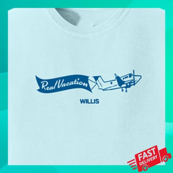 Hellomerch Store Willis Real Vacation T-Shirt