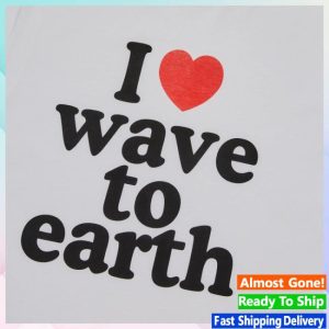 Wave To Earth Store Merch I Love Wave To Earth T-Shirt