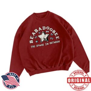 Complex Store Merch Beabadoobee Red Star Crewneck