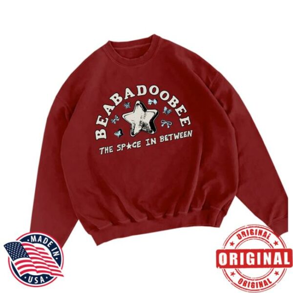 Complex Store Merch Beabadoobee Red Star Crewneck