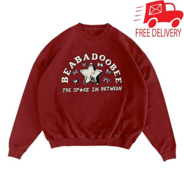 Complex Store Merch Beabadoobee Red Star Crewneck