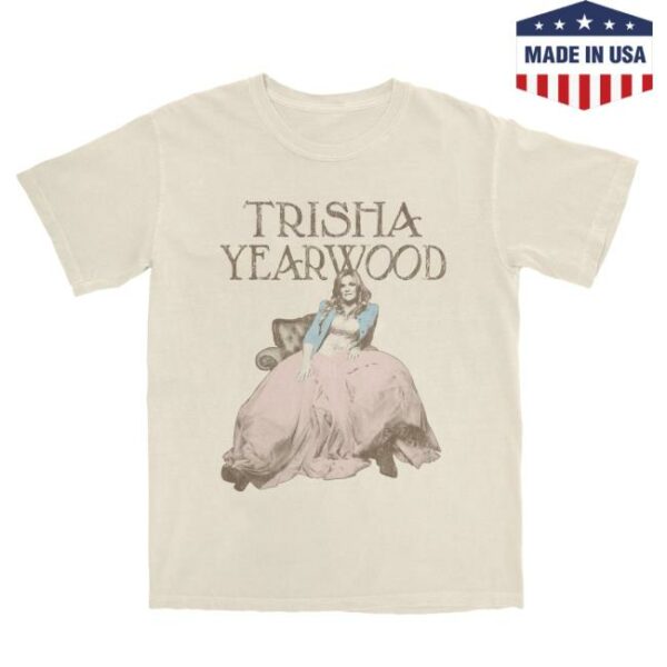 Trisha Yearwood Store Merch 2025 Trisha Yearwood The Mirror Tee