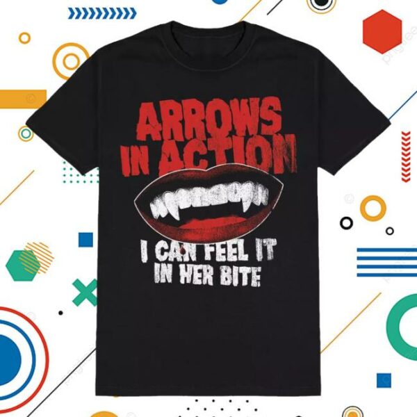 Hot Topic Shop Merch Arrows In Action Vampire Bite T-Shirt