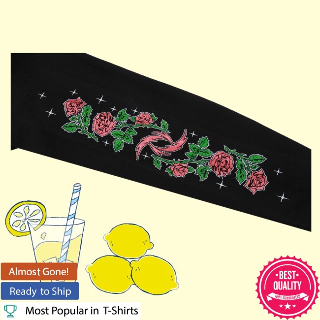 Halestorm Store Merch Fallen Star Crewneck Sweatshirt Black 6 Halestorm Store Merch Fallen Star Crewneck Sweatshirt (Black)