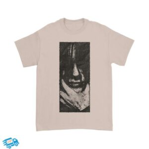 Sofia Isella Merch Store Shop Natural Face World Tour T-Shirt