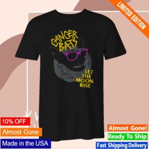Cut Loose Merch Store Let The Moon Rise T-Shirt