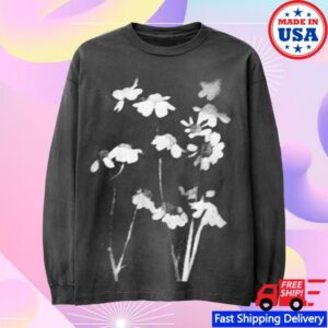 Ariana Grande Store Merch Petal Blurred Flowers Longsleeve