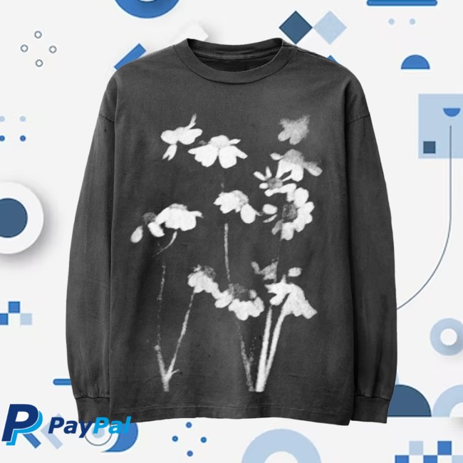 Ariana Grande Merch Store Shop Petal Blurred Flowers Longsleeve 5 Ariana Grande Merch Store Shop Petal Blurred Flowers Longsleeve